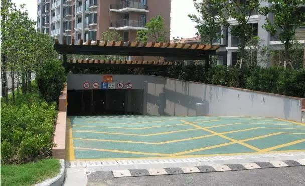 長(zhǎng)沙市逸彩環(huán)保科技有限公司,長(zhǎng)沙地坪材料,逸彩環(huán)保科技,地坪材料,環(huán)氧樹脂地坪,金剛砂耐磨地坪